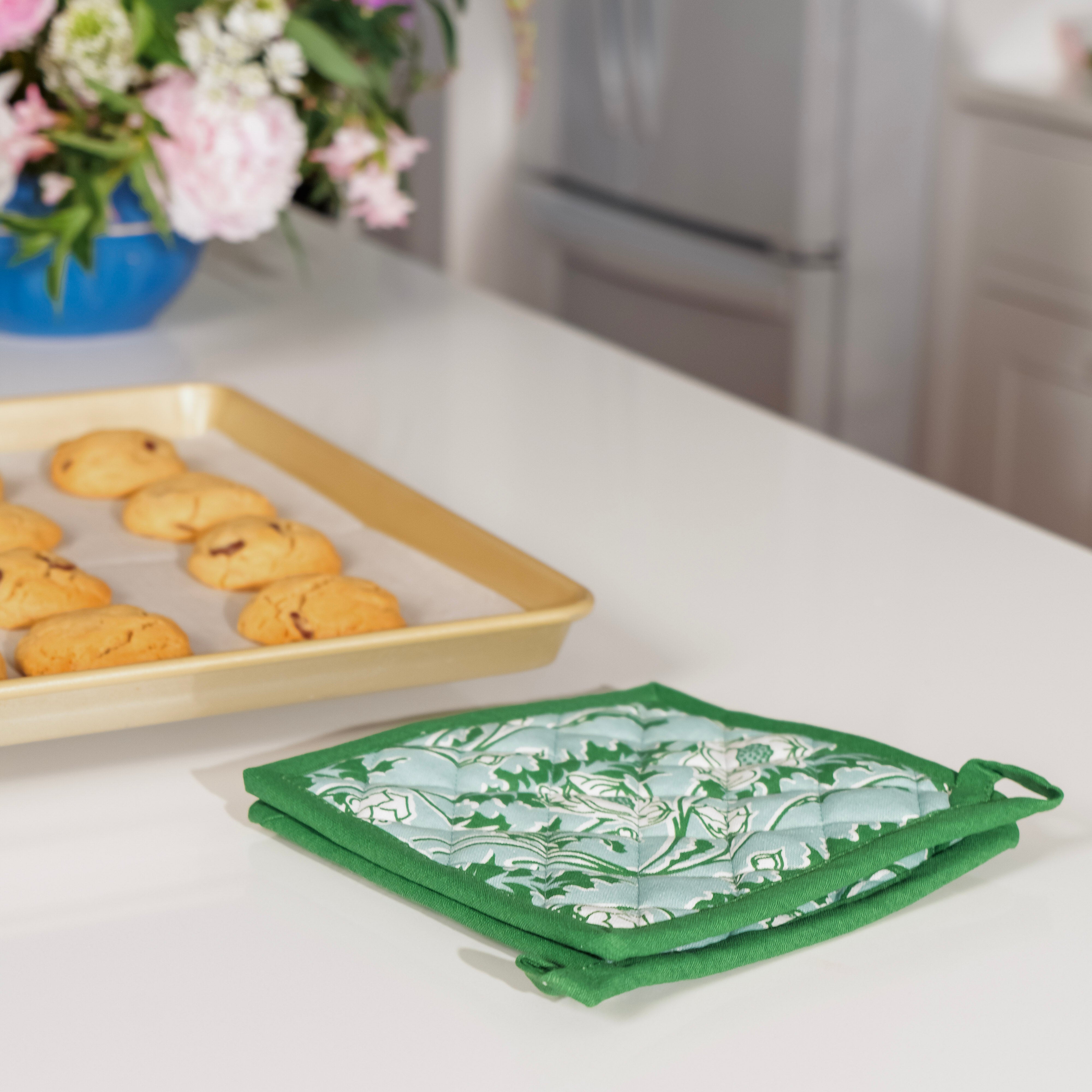 Old-School Potholder Set